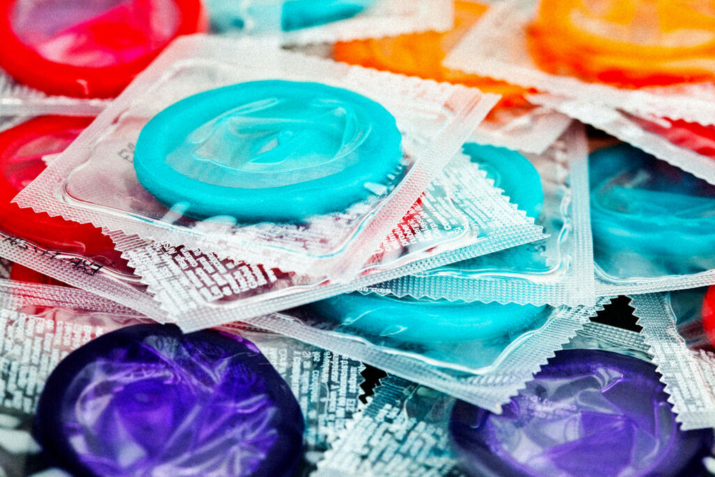 Types Of Condoms 2