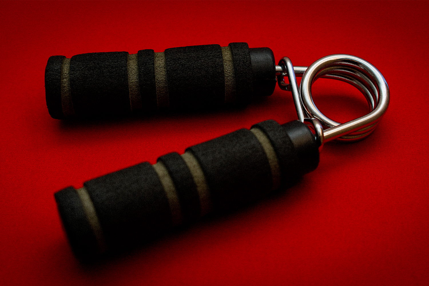 Does A Hand Gripper Really Add Size To Your Forearms?